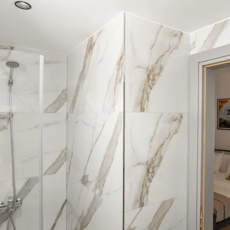 Aleksandra Appartement *